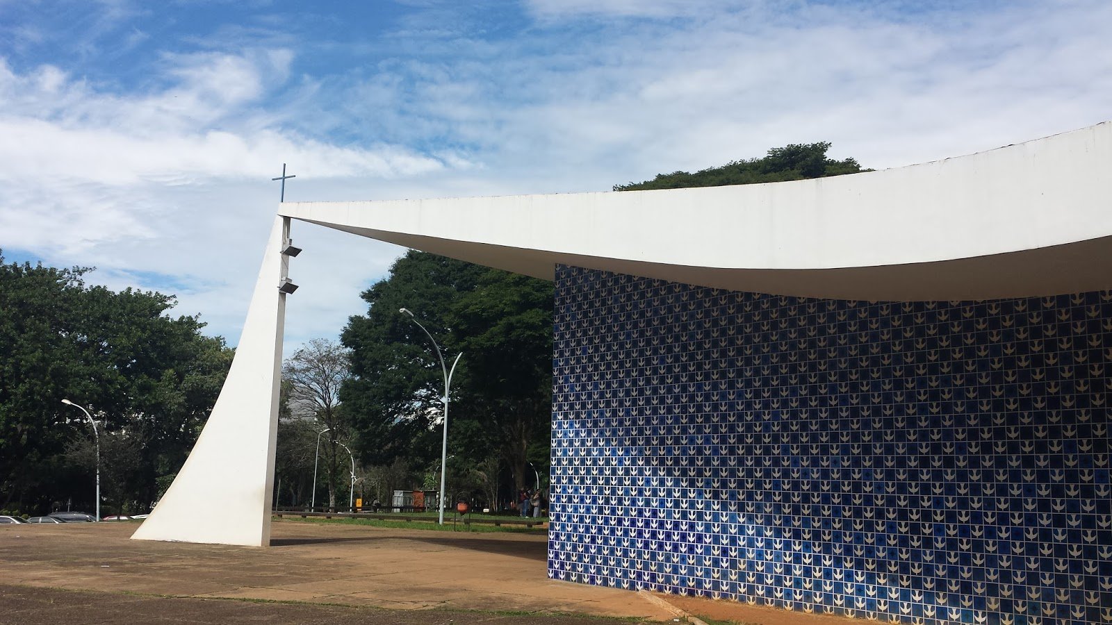 ATHOS BULCÃO / NIEMEYER / LÚCIO COSTA / ANÍSIO TEIXEIRA / COBOGÓ Brasília, Goiás, Brasil