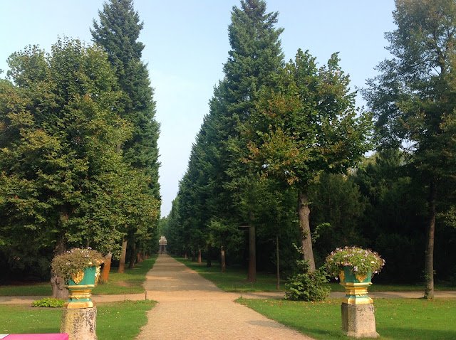 DOIS OUTONOS DIFERENTES NA EUROPA Parque do Palácio de Charlottenburg, Berlim