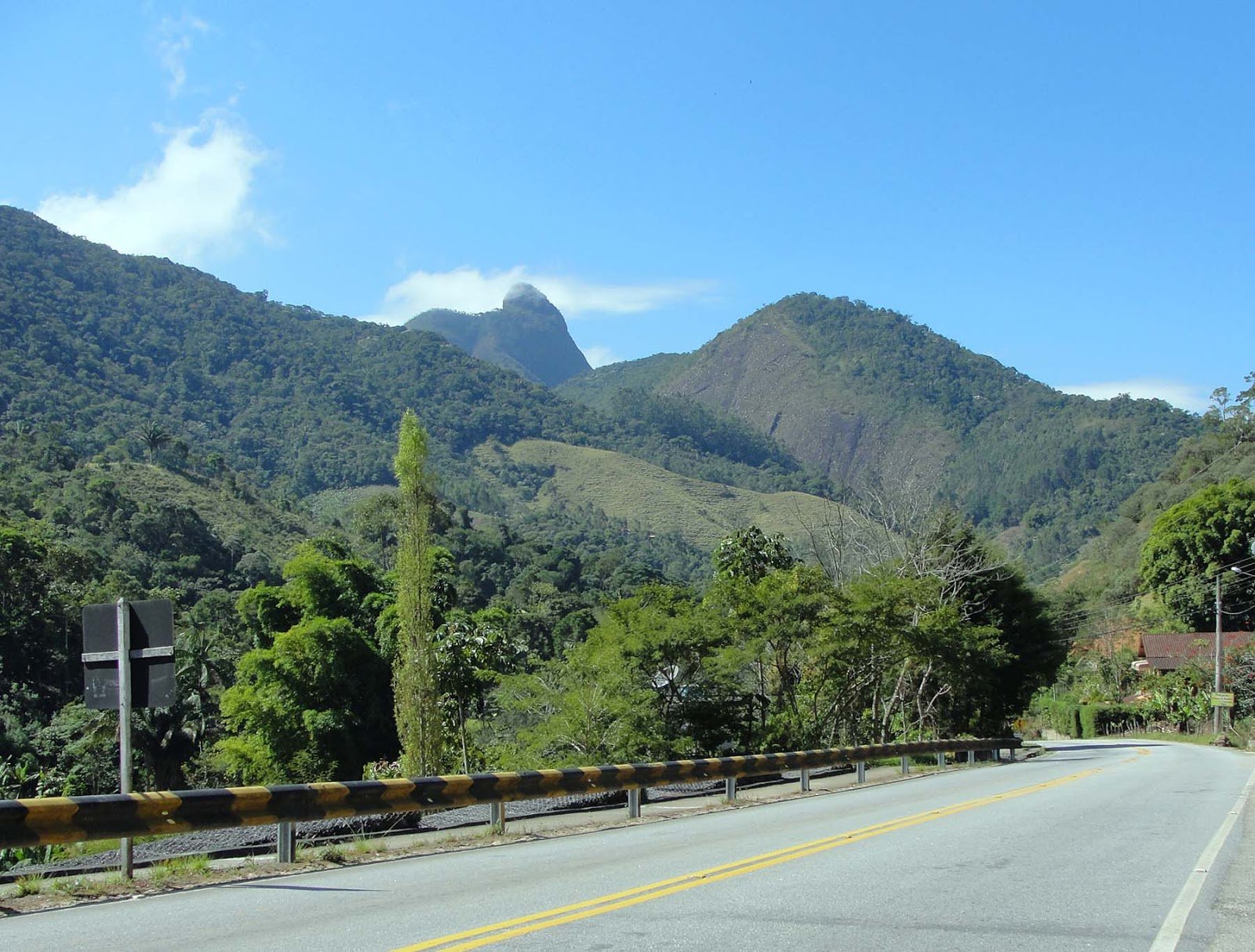 Mury, Lumiar, São Pedro da Serra, Macaé de Cima Estrada de Mury para Lumiar, RJ.