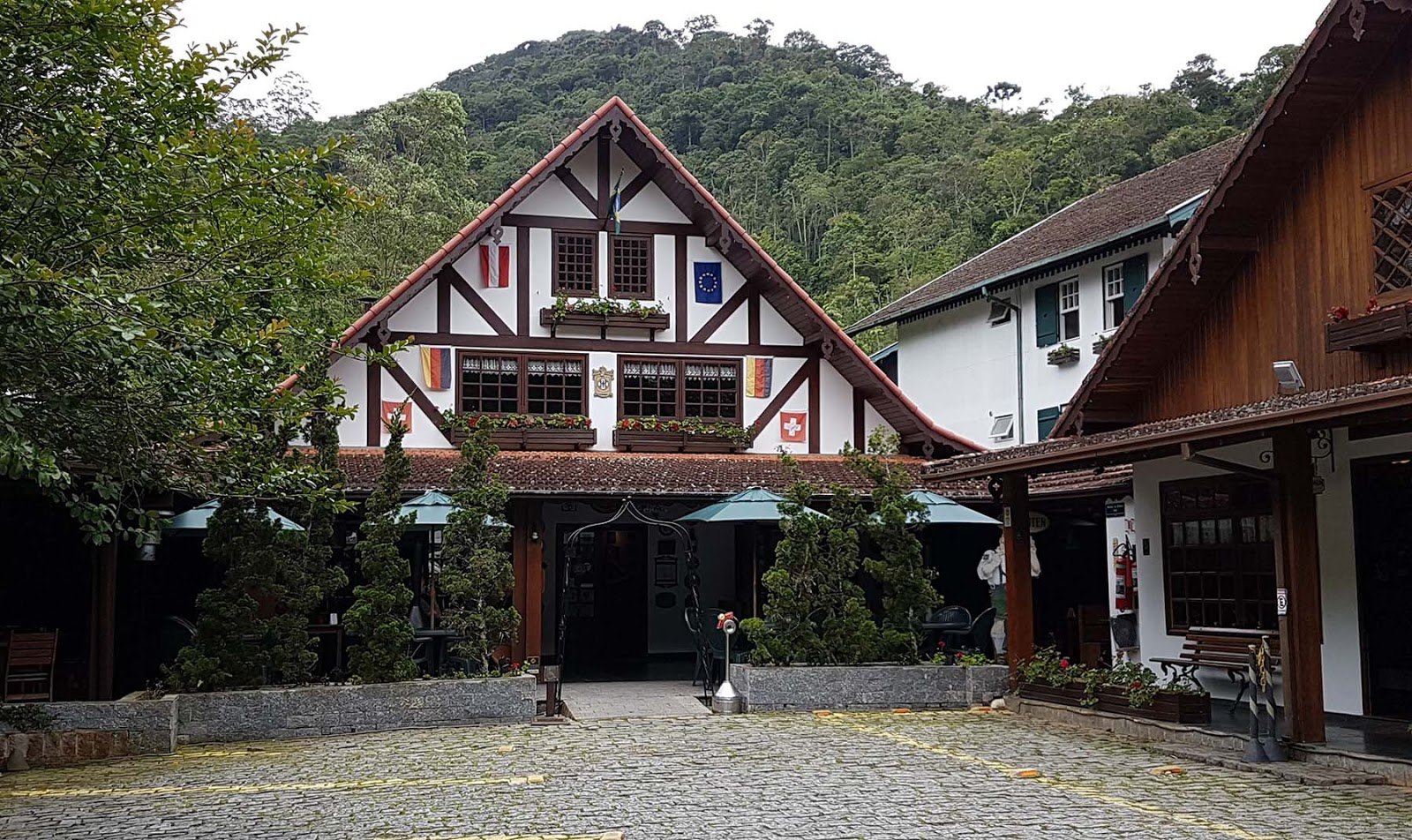Mury, Lumiar, São Pedro da Serra, Macaé de Cima Restaurante Braun Braun em Mury, RJ.