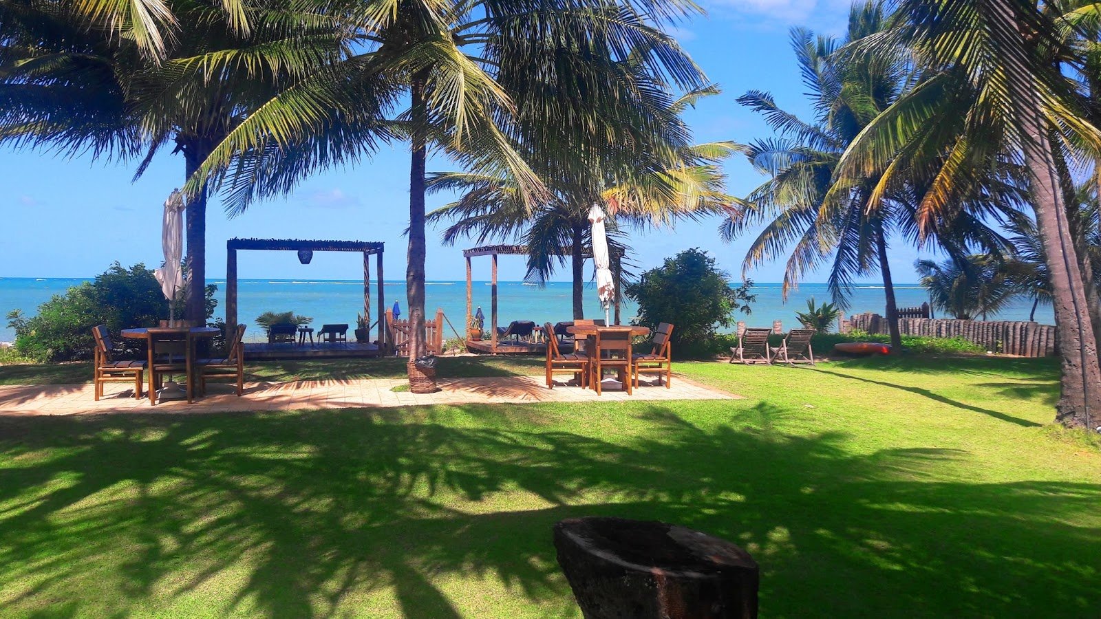 Pousada Vila Cobé na Praia de Bitingui Pousada Vila Cobé, Japaratinga, Costa dos Corais.