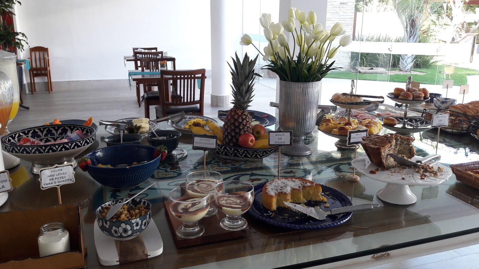 Bairro da Passagem,onde se hospedar em Cabo Frio. Café da manhã, Hotel Boutique Recanto da Passagem em Cabo Frio