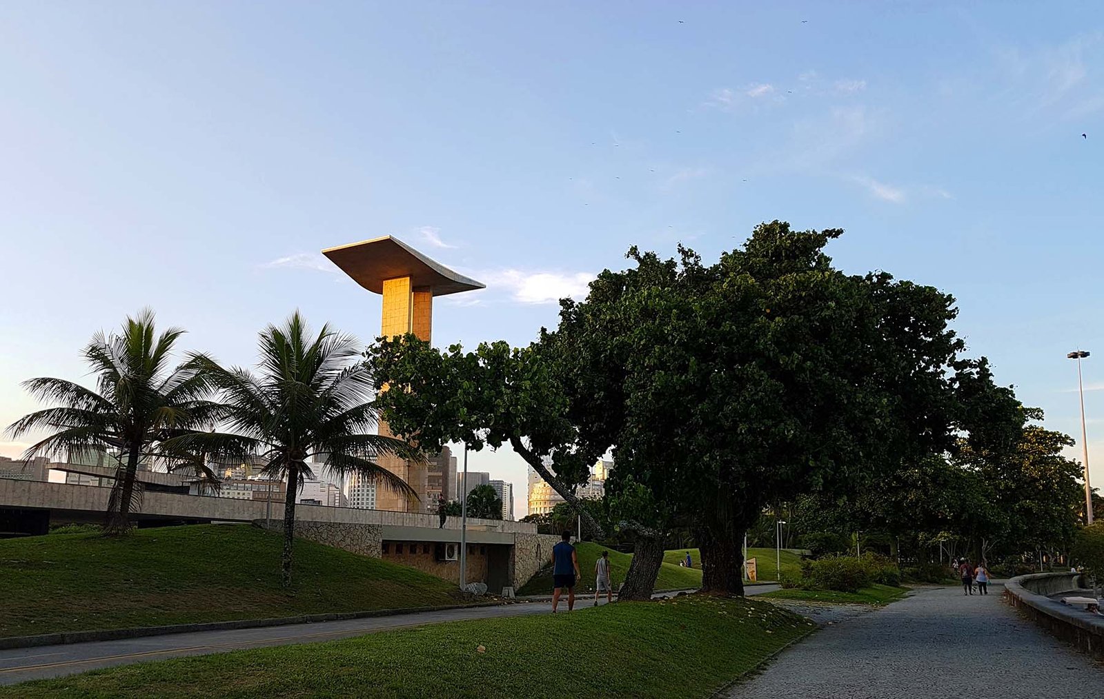 Monumento aos Pracinhas, Aterro do Flamengo, Rio de Janeiro. Monumento aos Pracinhas, Aterro do Flamengo, Rio de Janeiro.