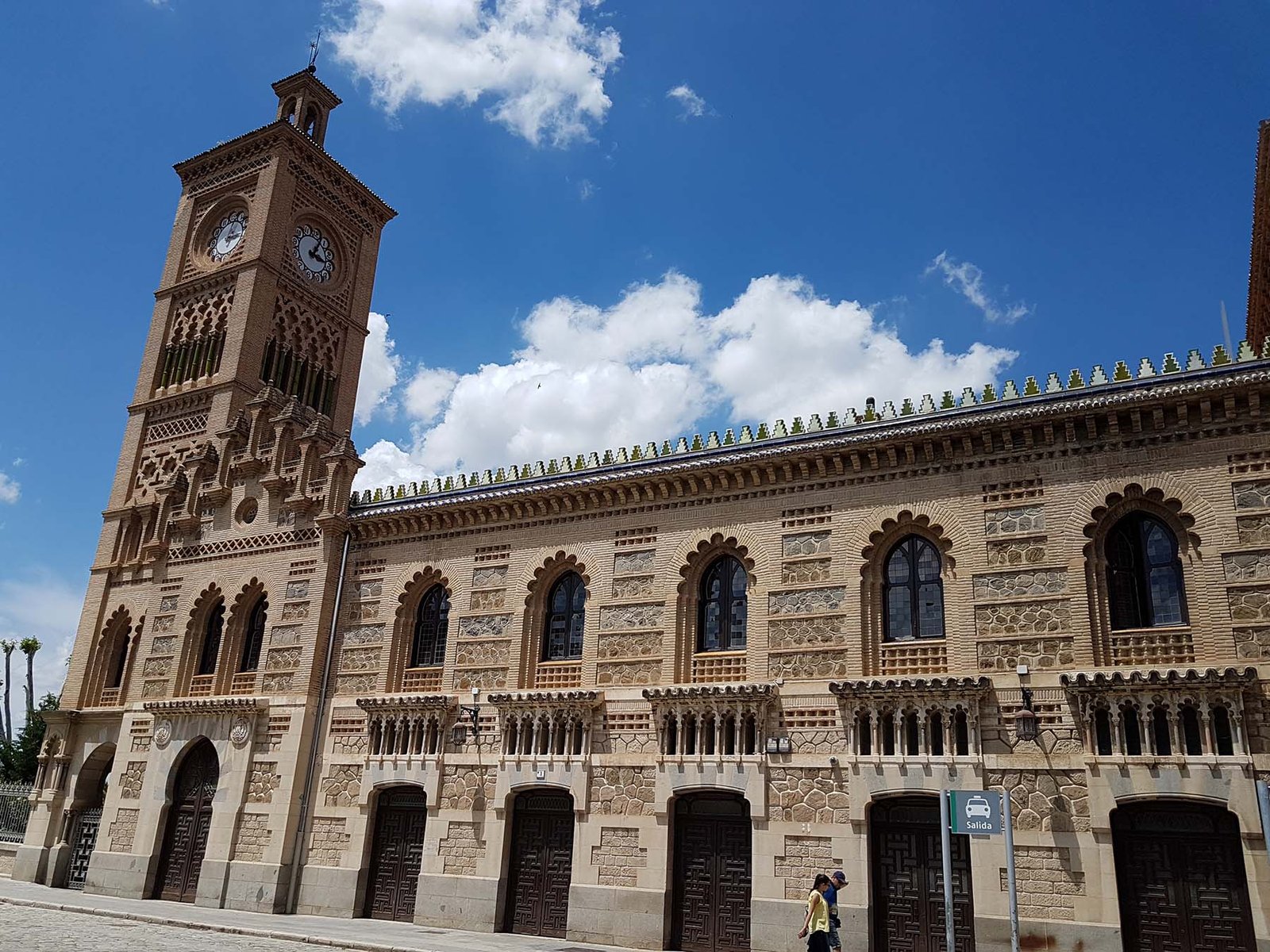 Estação de Trem de Toledo, Espanha. Estação de Trem de Toledo, Espanha.
