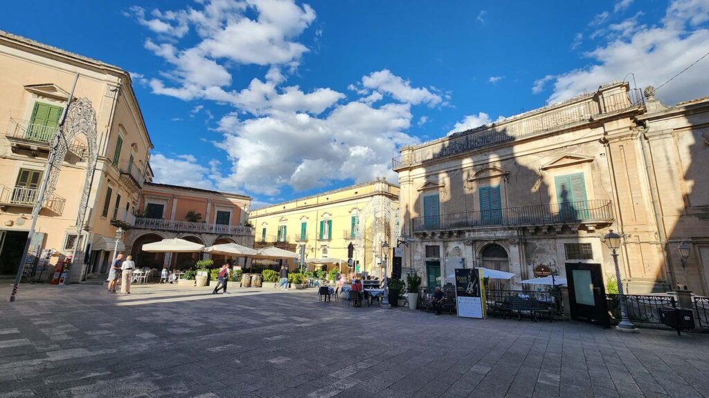 Piazza Duomo em Ragusa na Sicília.
